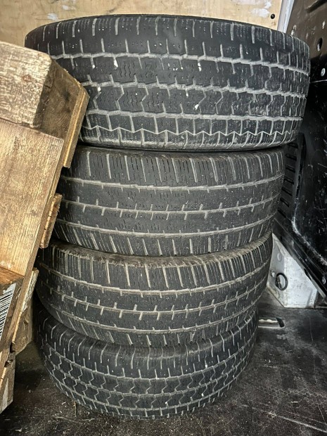 225/65R16C 112/110R Continental tli gumi [4db]